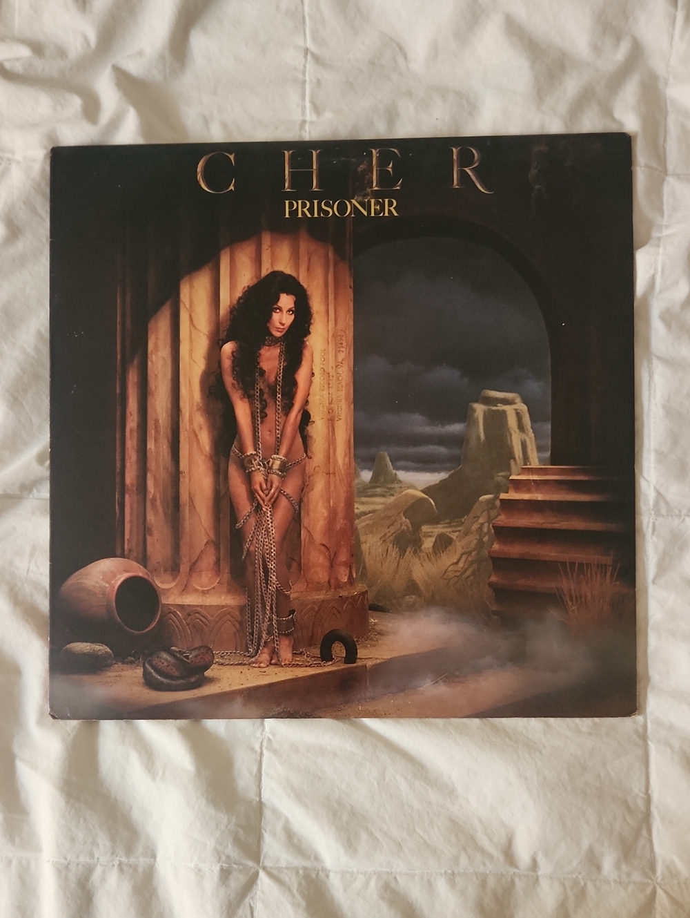 Cher - Prisoner (Black Album Cover) VG++NM